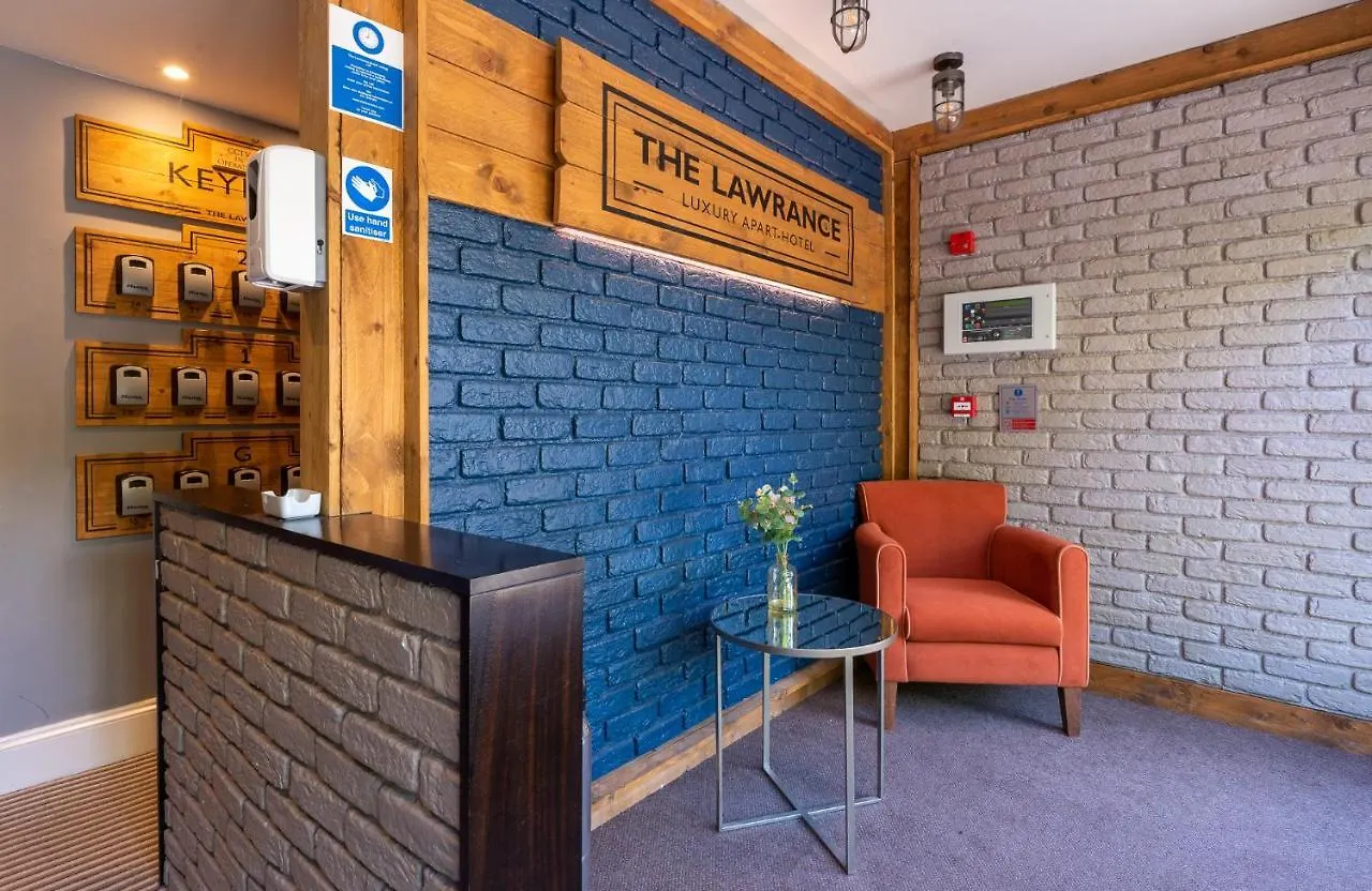The Lawrance Luxury Aparthotel - Йорк