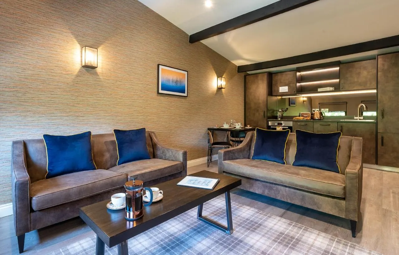 The Lawrance Luxury Aparthotel - Йорк
