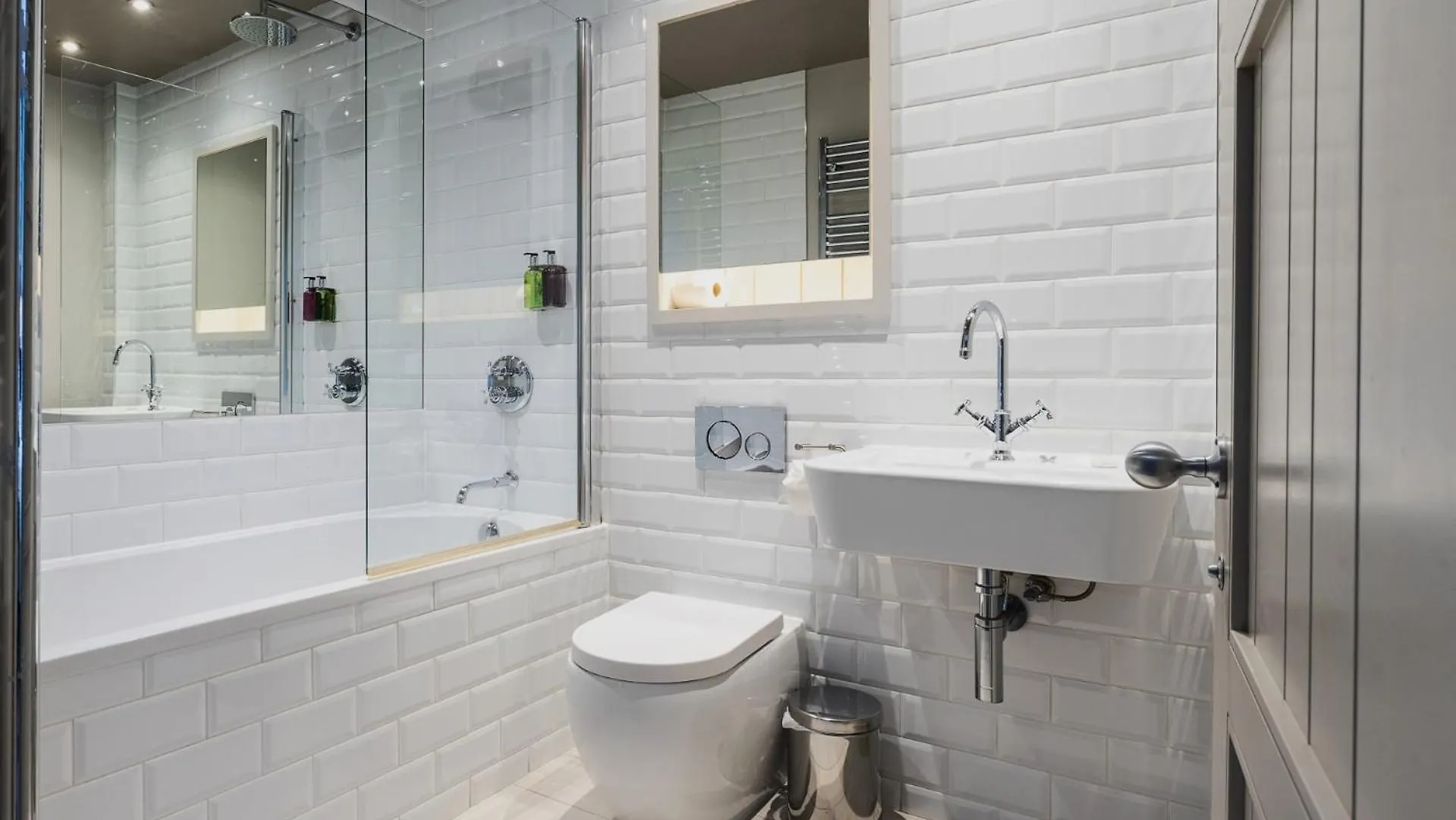 The Lawrance Luxury Aparthotel - York