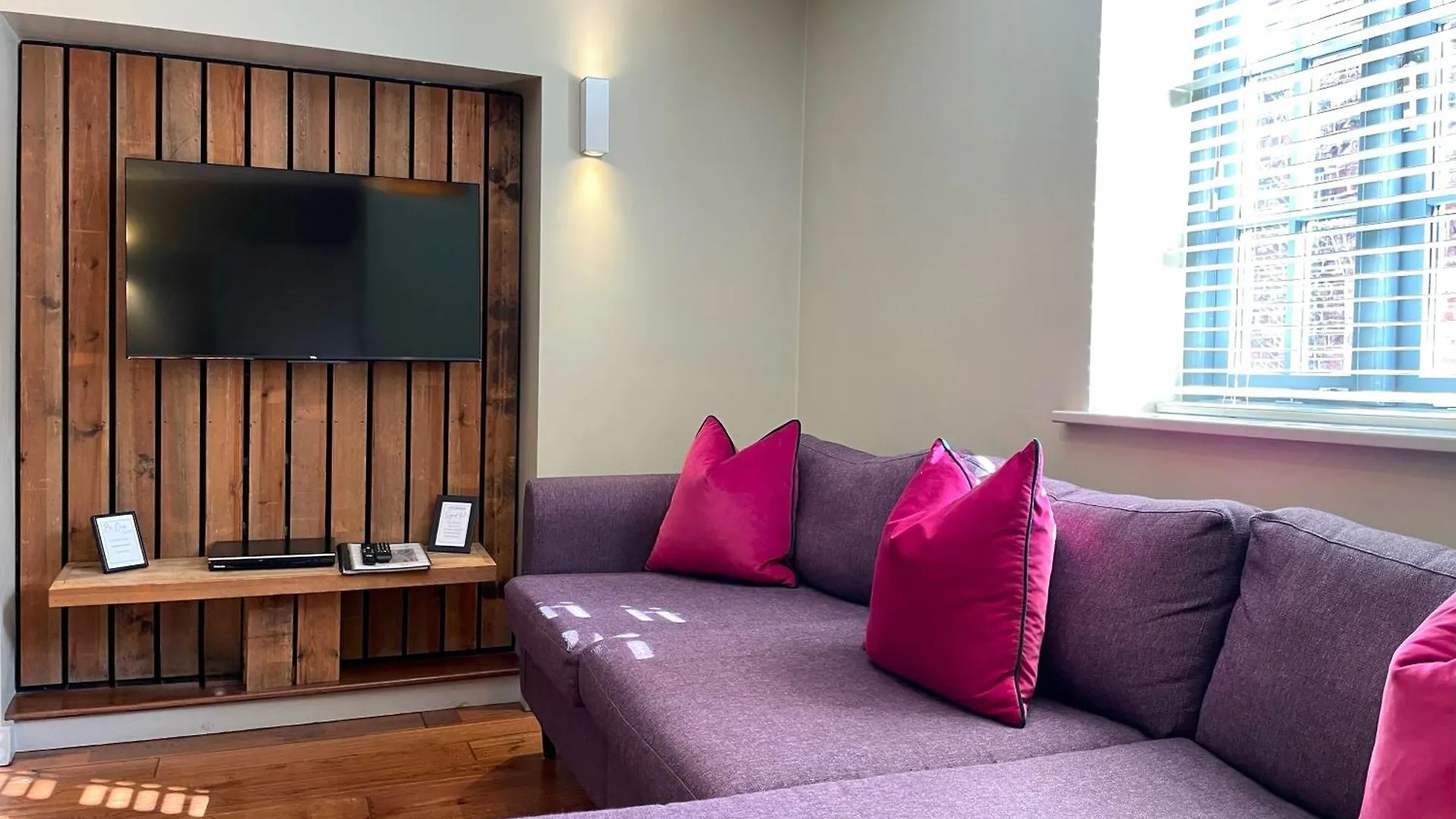 The Lawrance Luxury Aparthotel - York 4*,  Regno Unito